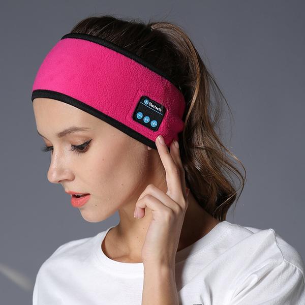 Knitted Sports Headband with Sweat-Wicking Bluetooth