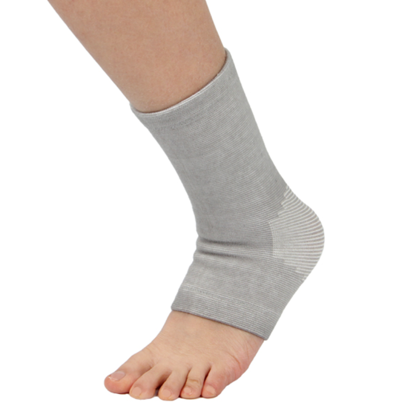 Sports Wrist Compression Sleeve